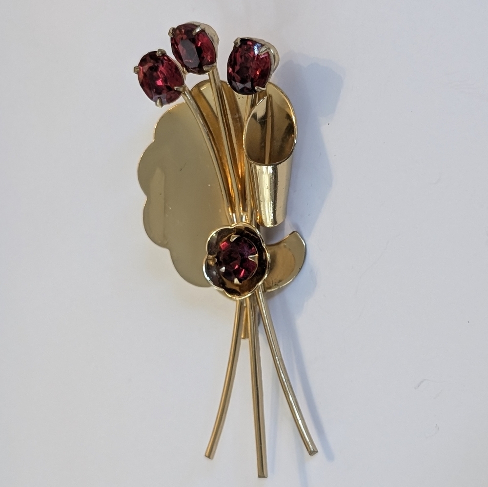 Coro Brooch, 1950's Coro Brooch